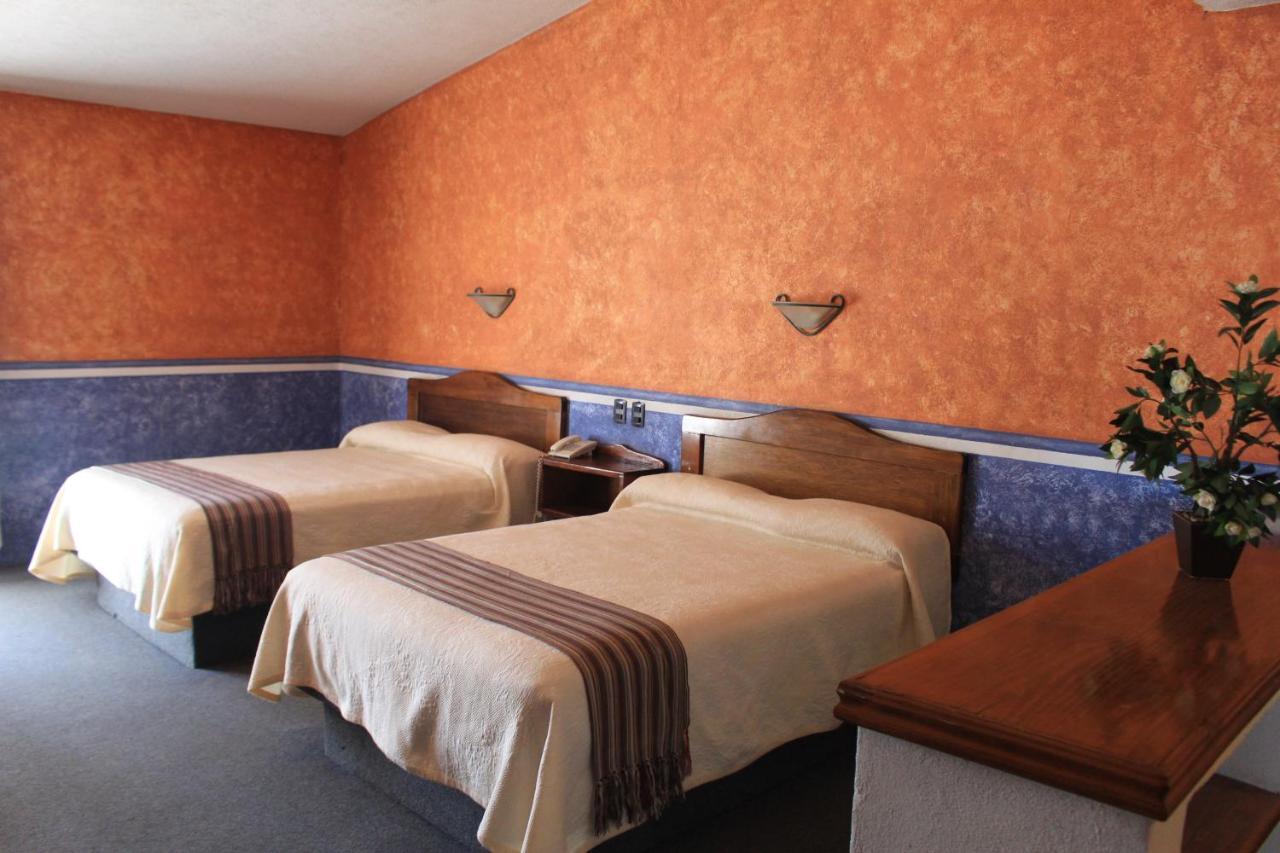Hotel Meson Del Puente Acámbaro Eksteriør billede