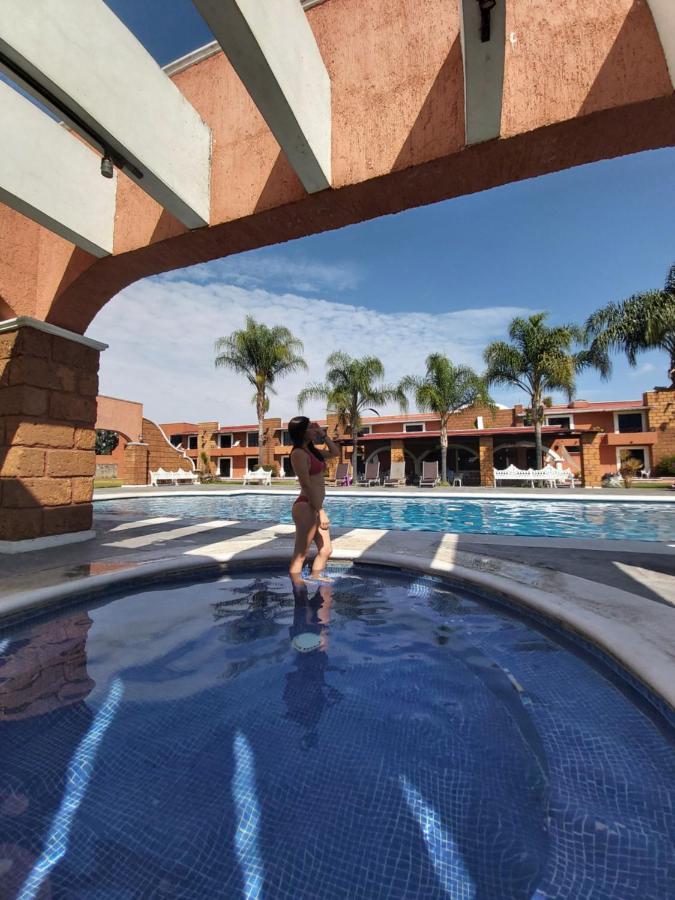 Hotel Meson Del Puente Acámbaro Eksteriør billede