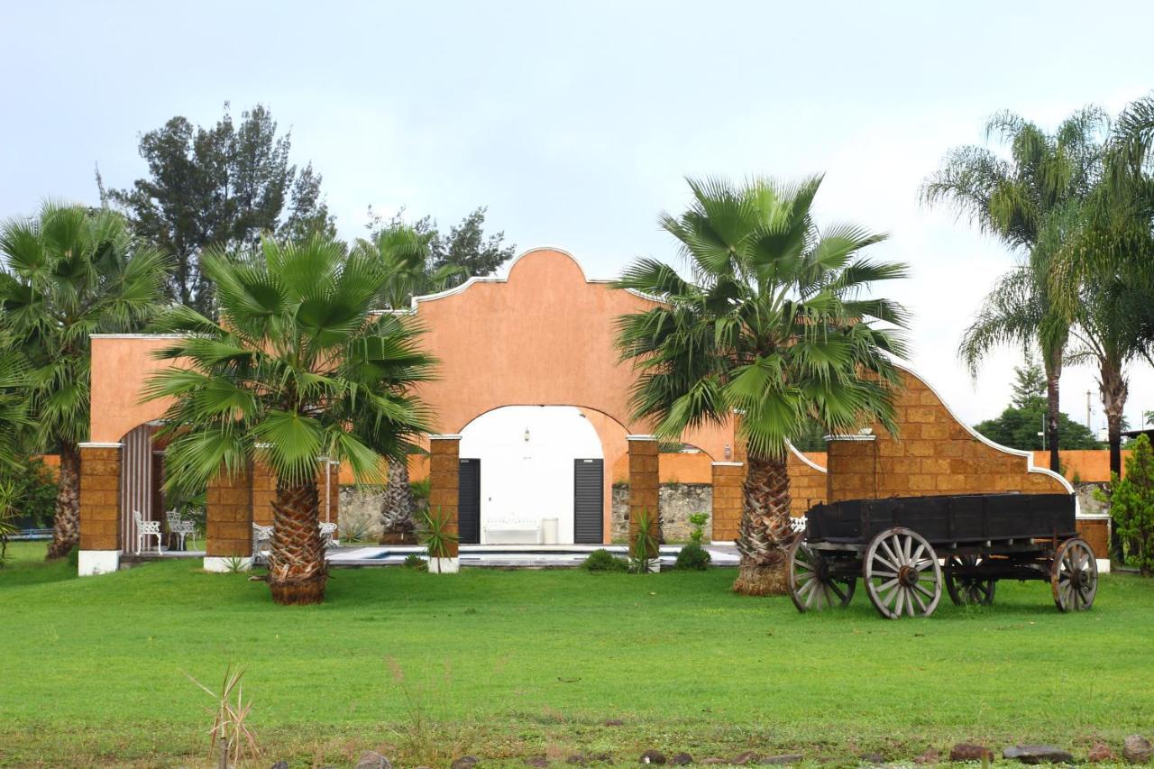 Hotel Meson Del Puente Acámbaro Eksteriør billede
